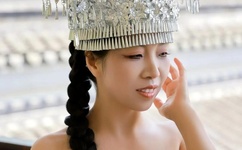 被部长玩弄的人妻HD